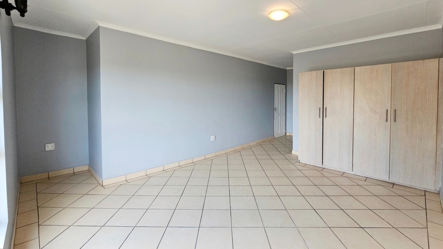 3 Bedroom Property for Sale in Langenhovenpark Free State
